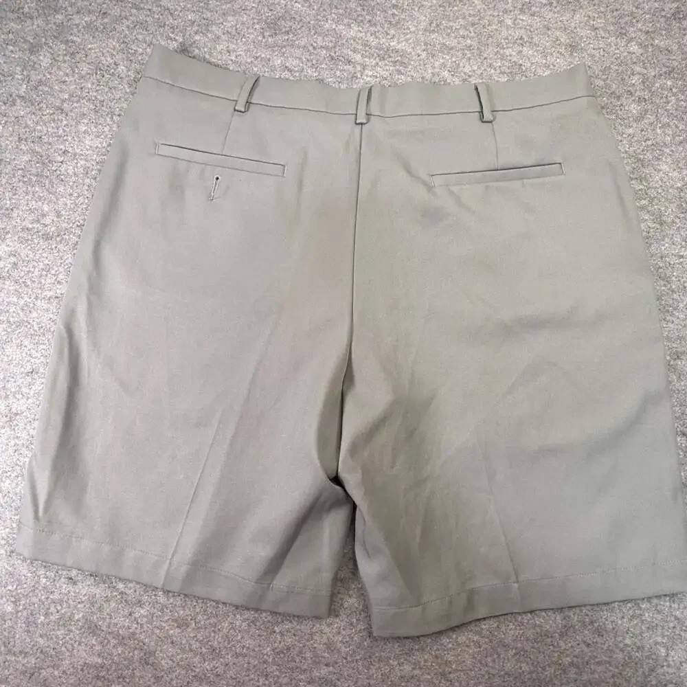 Pro Tour Men's Gray Flat Front Golf Shorts Size 38